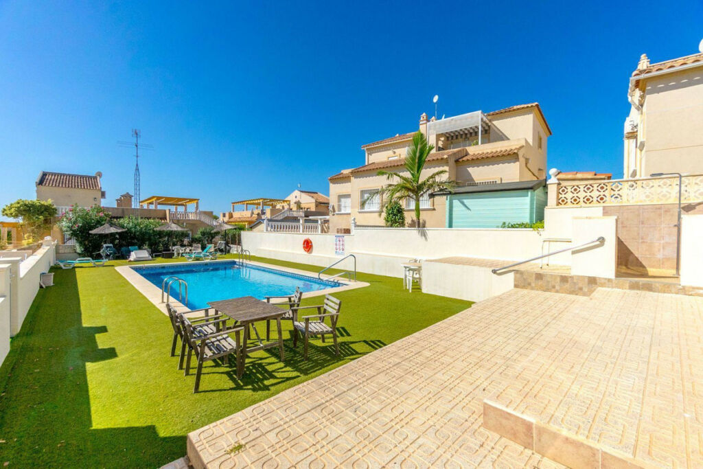 Detached Villa Orihuela Costa Alicante - image 29