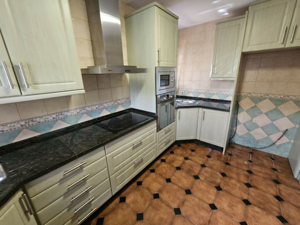 Townhouse El Chaparral Málaga - image 29