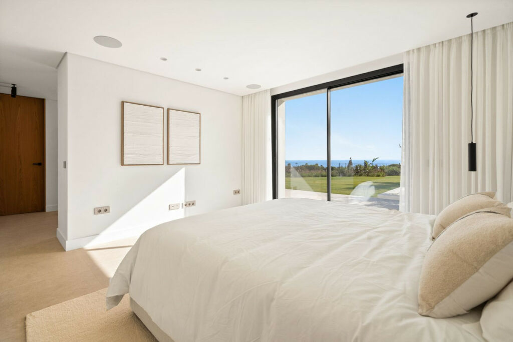 Detached Villa El Rosario Málaga - image 29