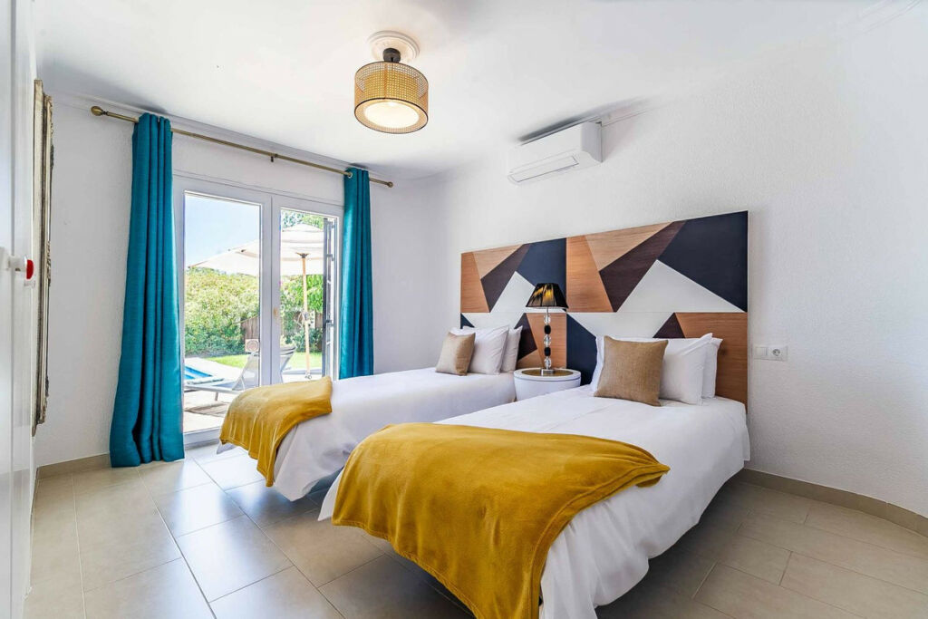 Detached Villa Benalmadena Málaga - image 29
