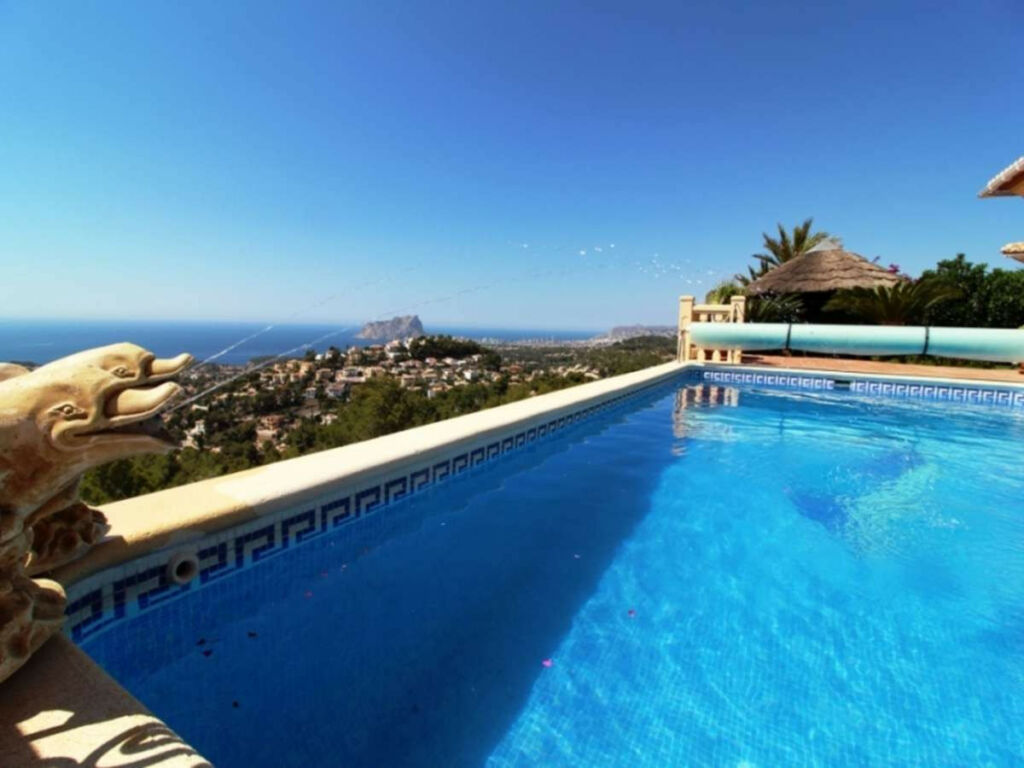 Detached Villa Moraira Alicante - image 3