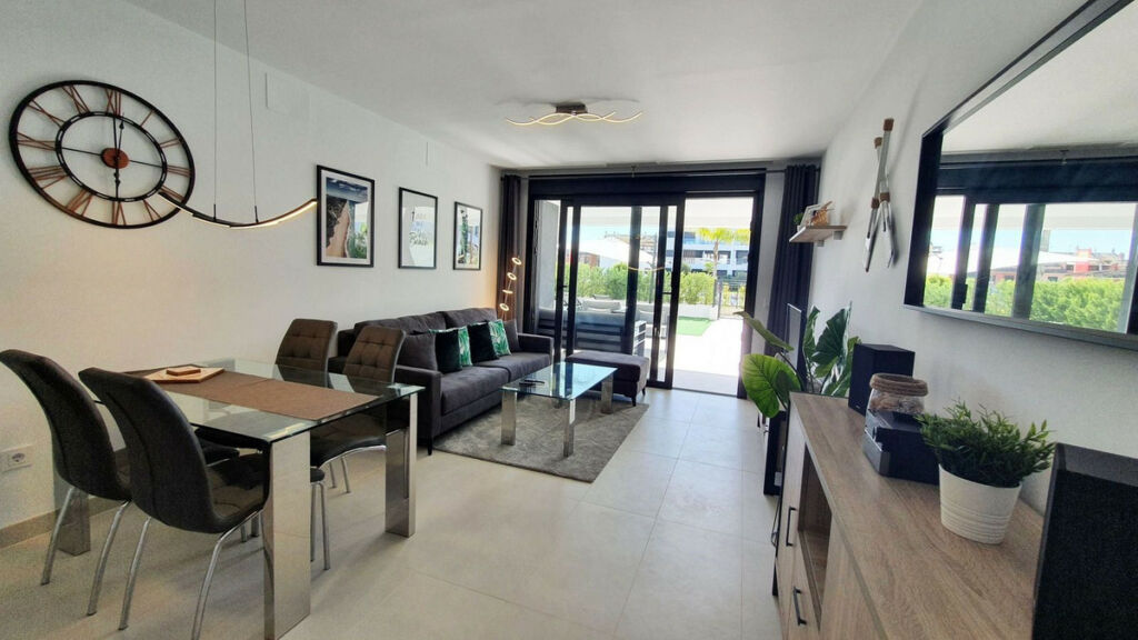 Ground Floor Apartment Bel Air Málaga - image 3
