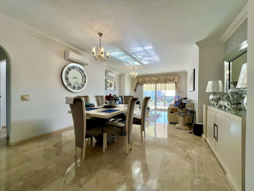 Ground Floor Apartment La Cala Hills Málaga - image 3