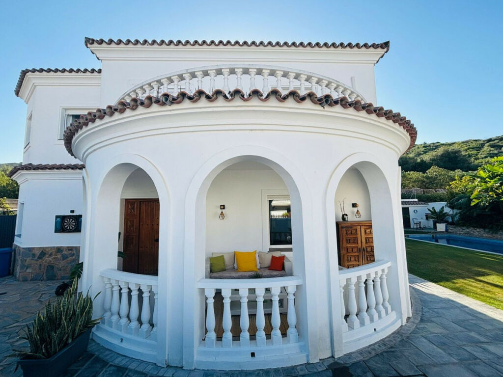 Detached Villa Casares Málaga - image 3