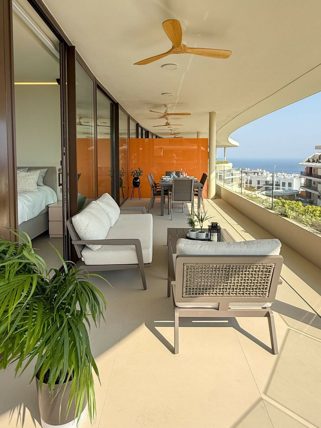 Top Floor Apartment Fuengirola Málaga - image 3