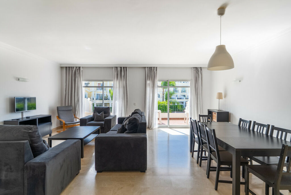 Duplex Nueva Andalucía Málaga - image 3