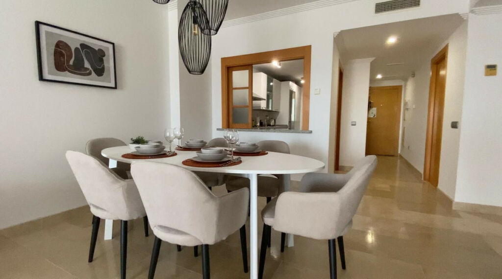 Ground Floor Apartment Benahavís Málaga - image 3