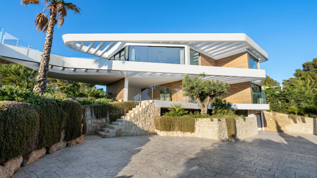 Detached Villa Javea Alicante - image 3