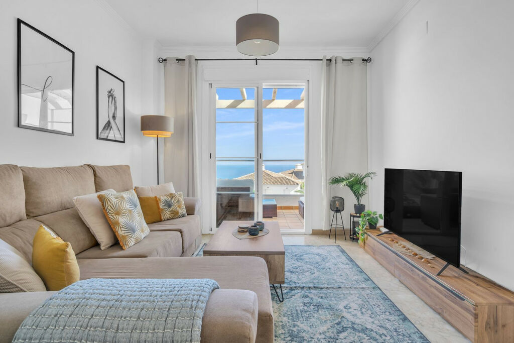 Penthouse Manilva Málaga - image 3