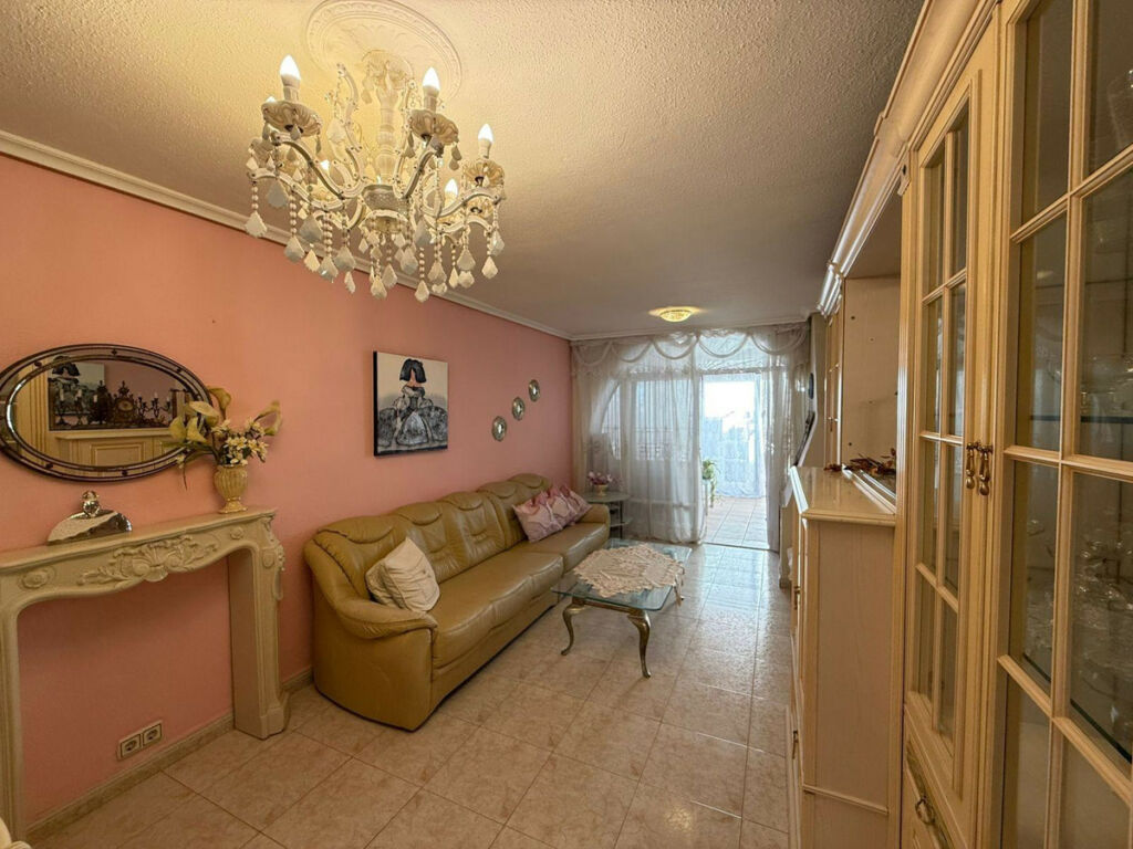 Townhouse Torrevieja Alicante - image 3
