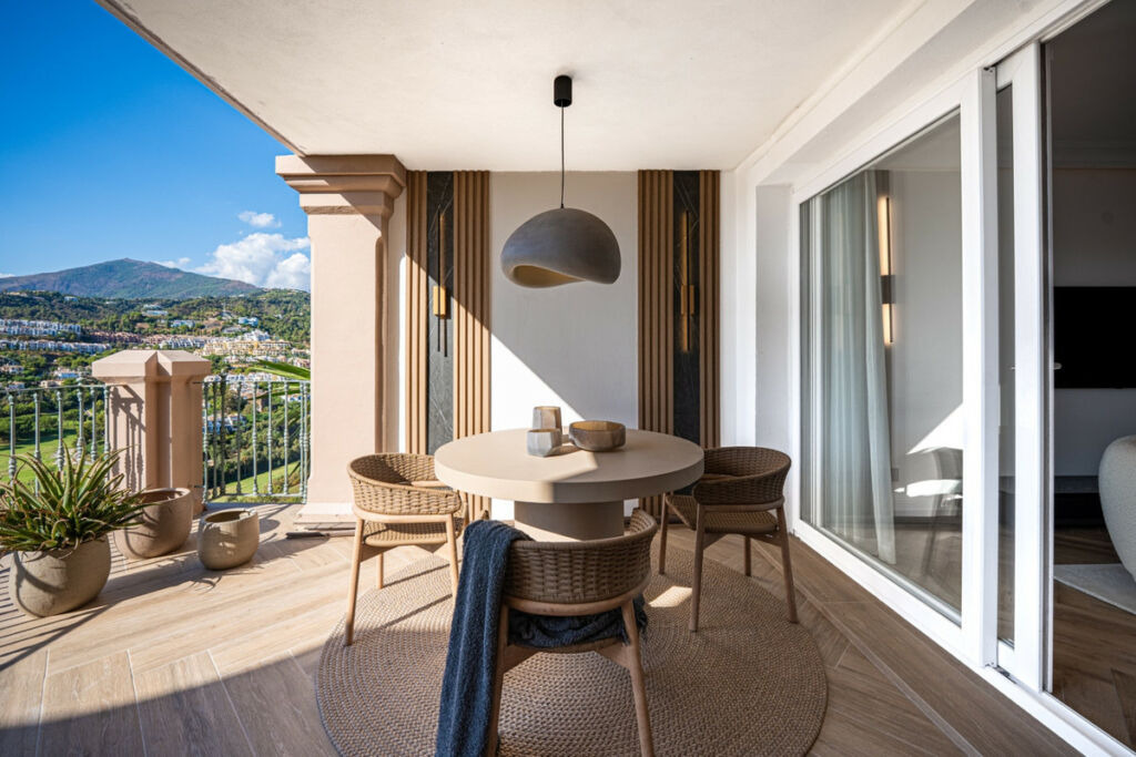 Townhouse Benahavís Málaga - image 3