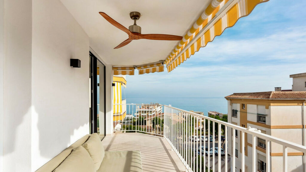 Middle Floor Apartment Torremolinos Málaga - image 3