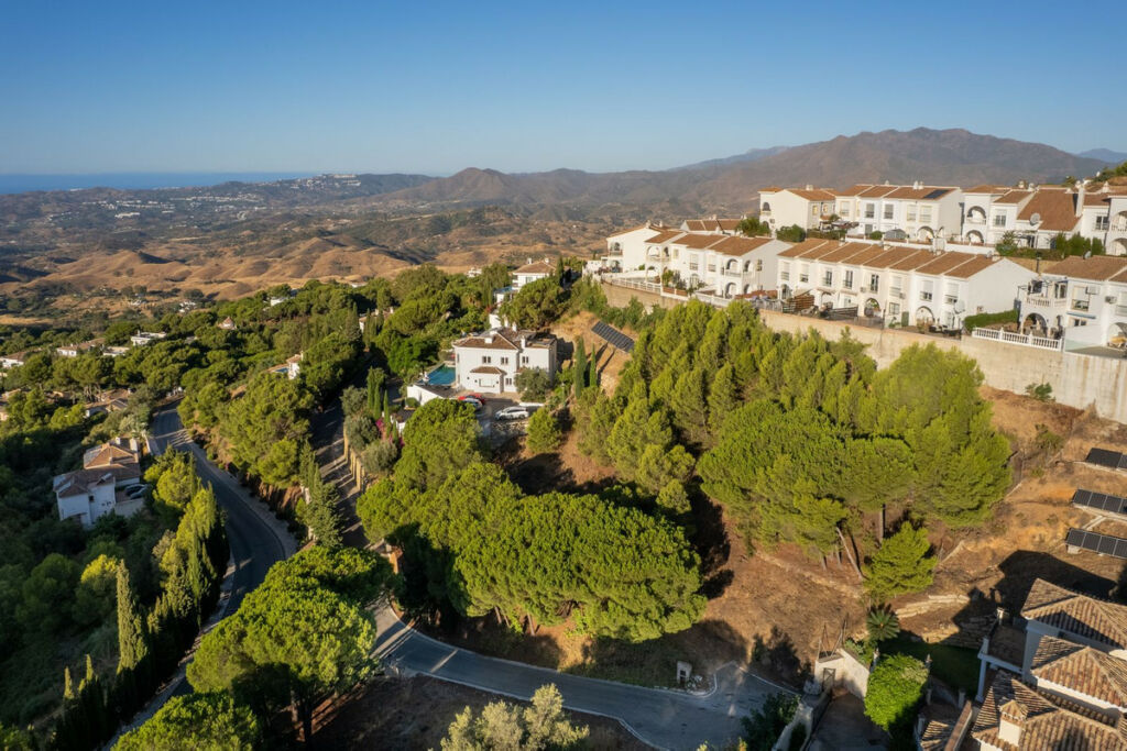 Residential Plot Mijas Málaga - image 3