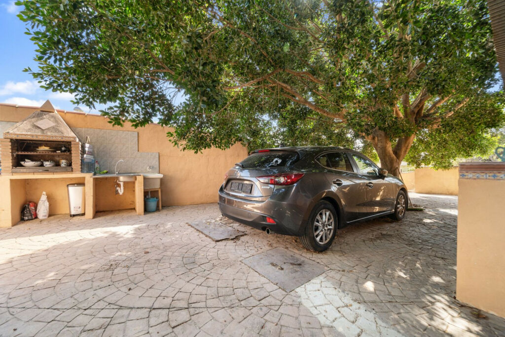 Detached Villa Mijas Málaga - image 3