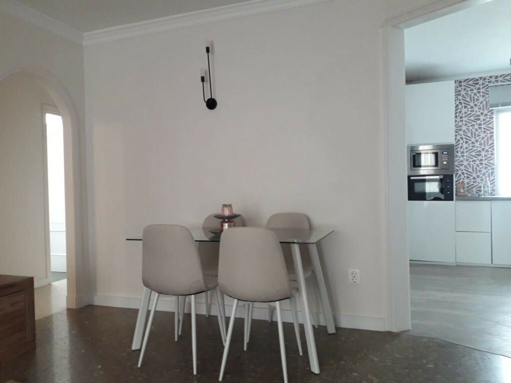 Townhouse San Pedro de Alcántara Málaga - image 3