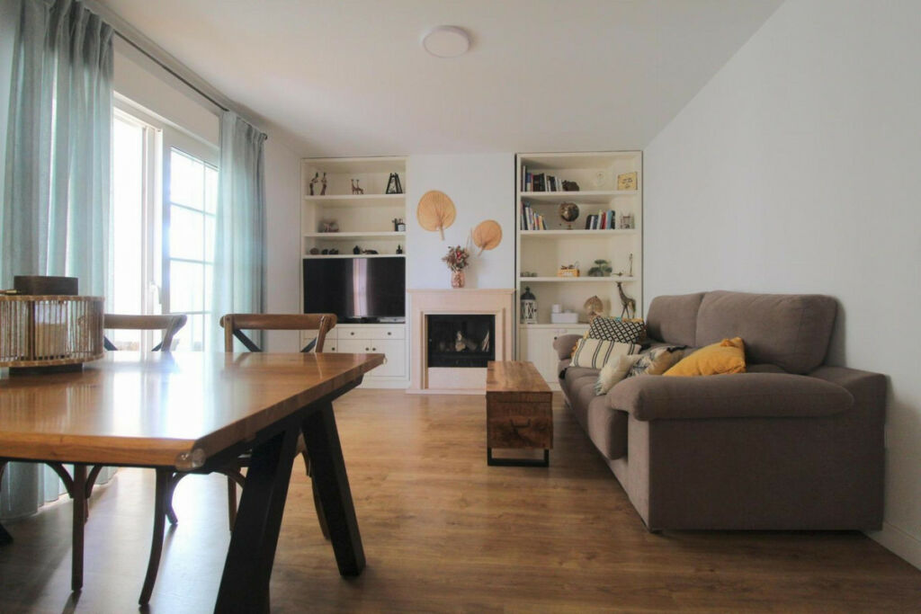 Middle Floor Apartment La Veleta Alicante - image 3