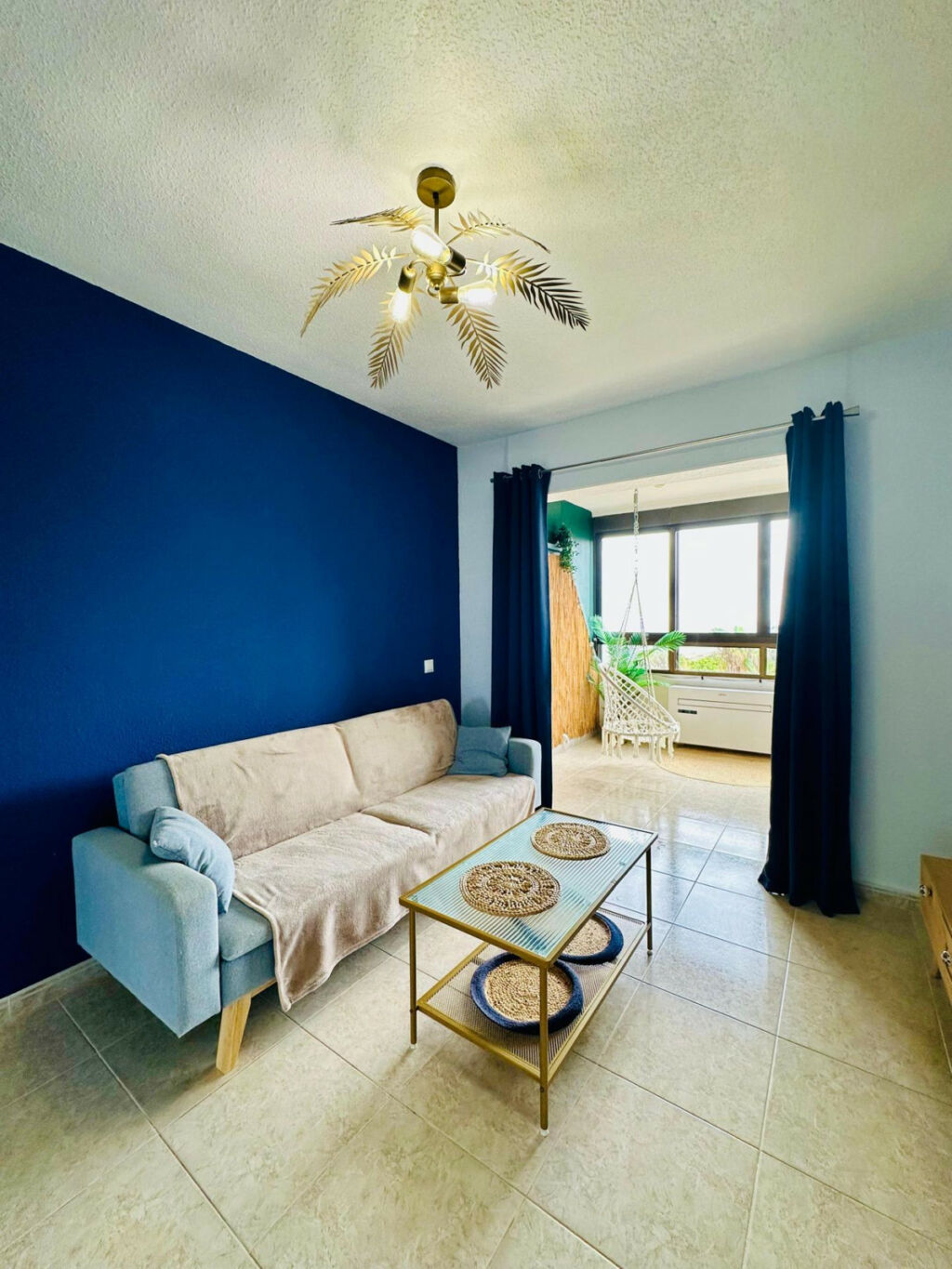 Middle Floor Apartment Torrevieja Alicante - image 3