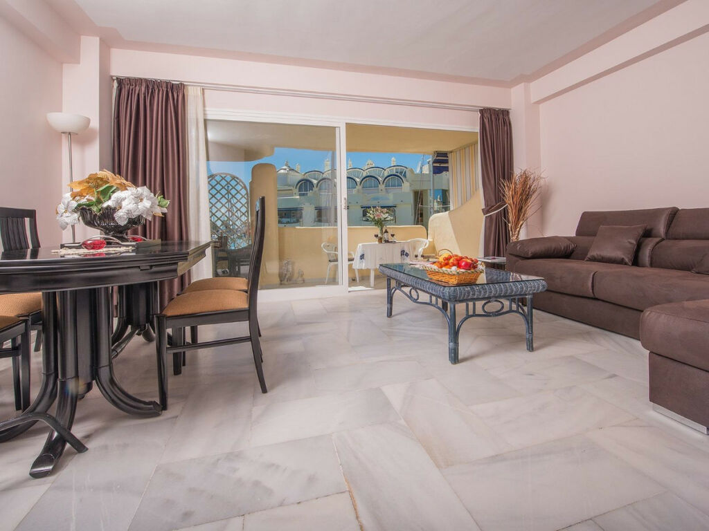 Penthouse Benalmadena Málaga - image 3