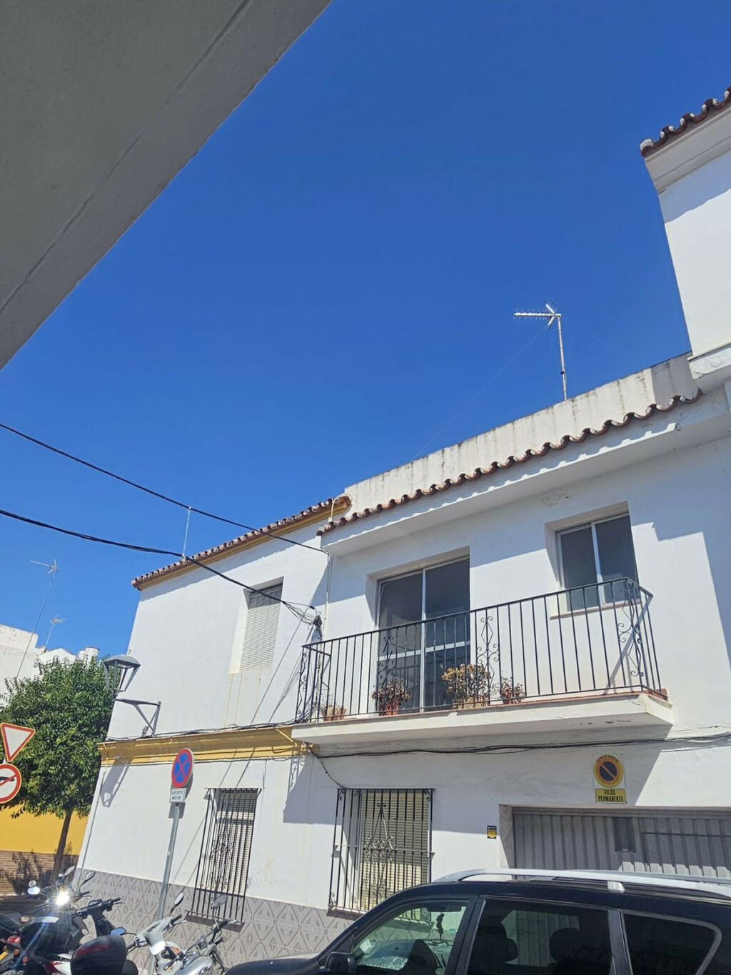 Townhouse Estepona Málaga - image 3