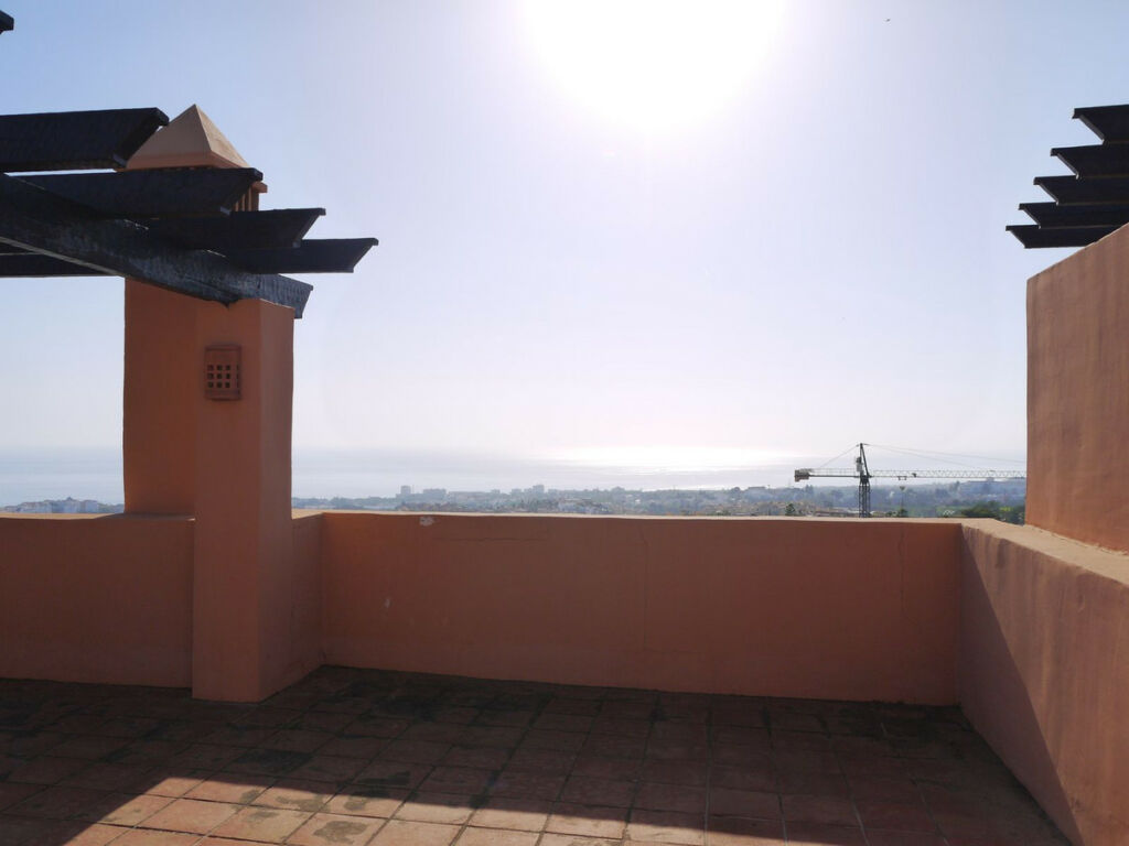 Semi-Detached House Riviera del Sol Málaga - image 3