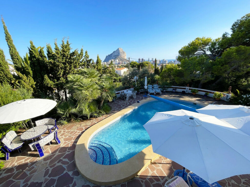 Detached Villa Calpe Alicante - image 3