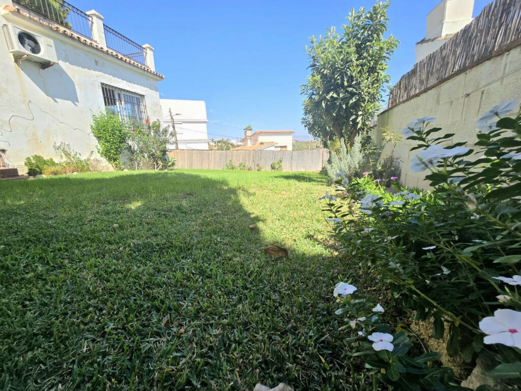 Detached Villa Torremolinos Málaga - image 3