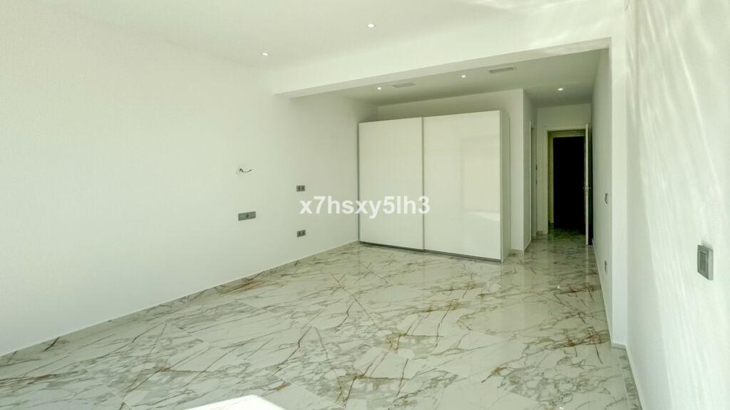 Detached Villa Los Balcones Alicante - image 3