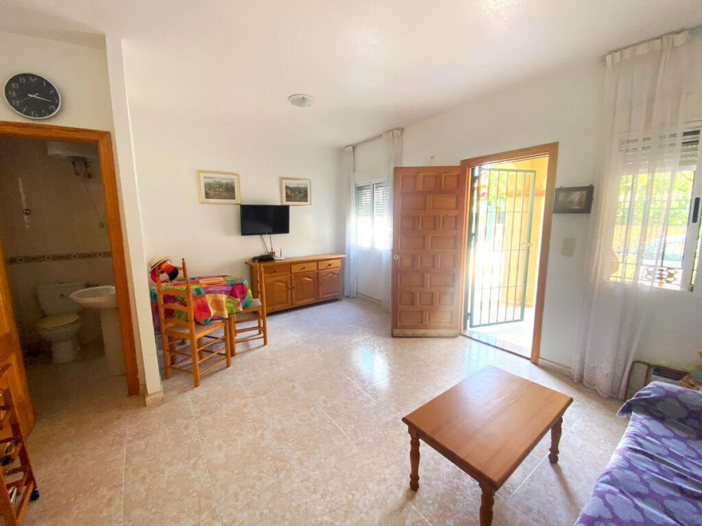Townhouse La Siesta Alicante - image 3