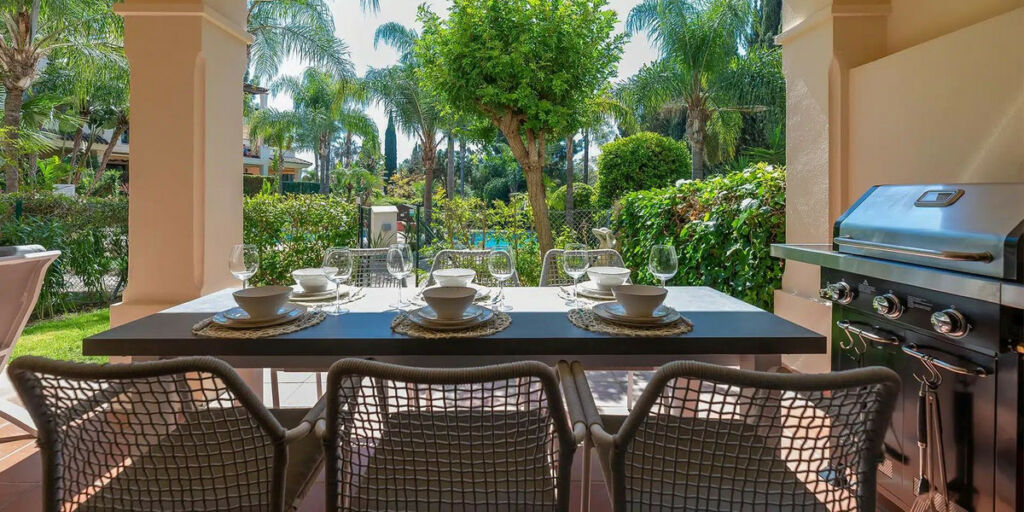 Ground Floor Apartment Marbella Málaga - image 3