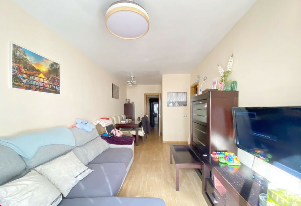 Middle Floor Apartment Marbella Málaga - image 3