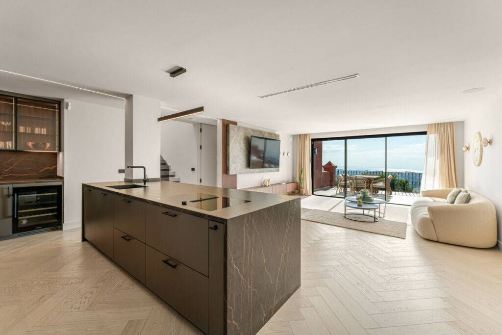 Penthouse Duplex La Quinta Málaga - image 3