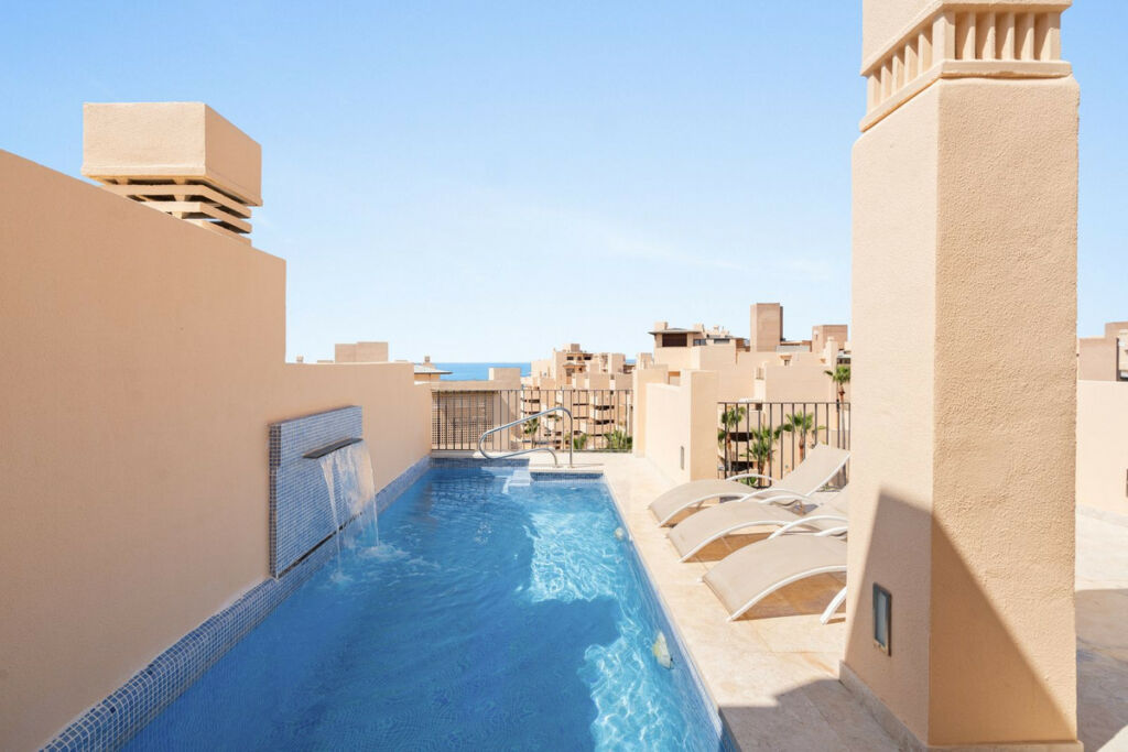 Penthouse Duplex New Golden Mile Málaga - image 3