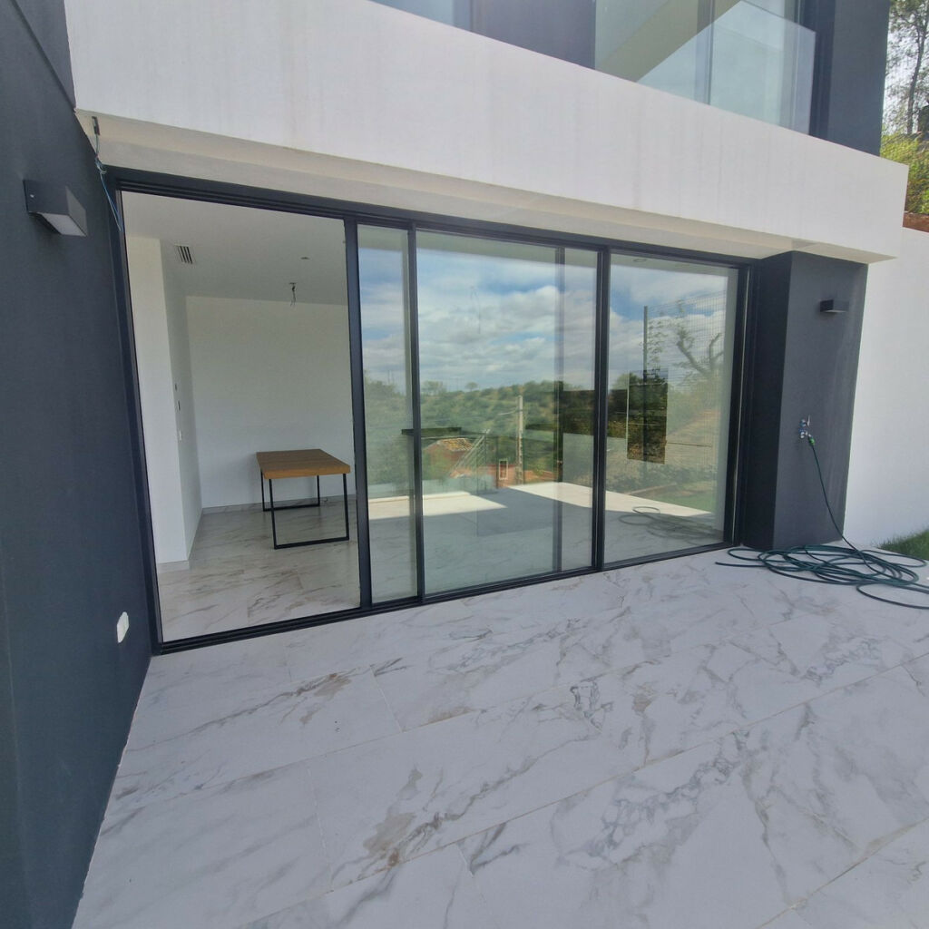 Semi-Detached House Málaga Málaga - image 3