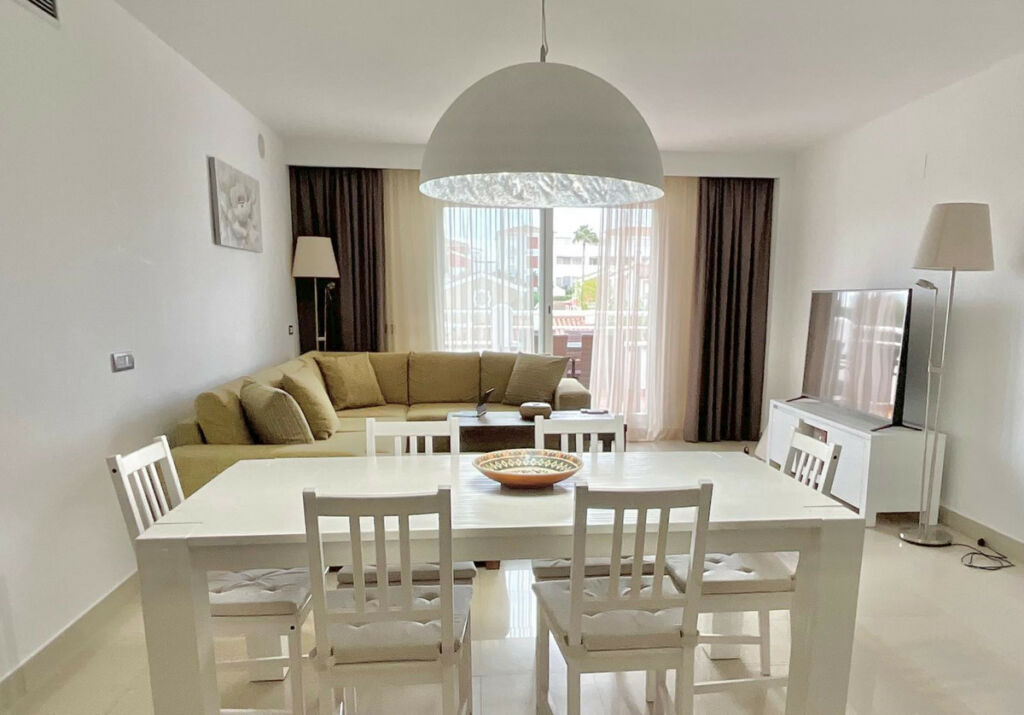 Penthouse Estepona Málaga - image 3