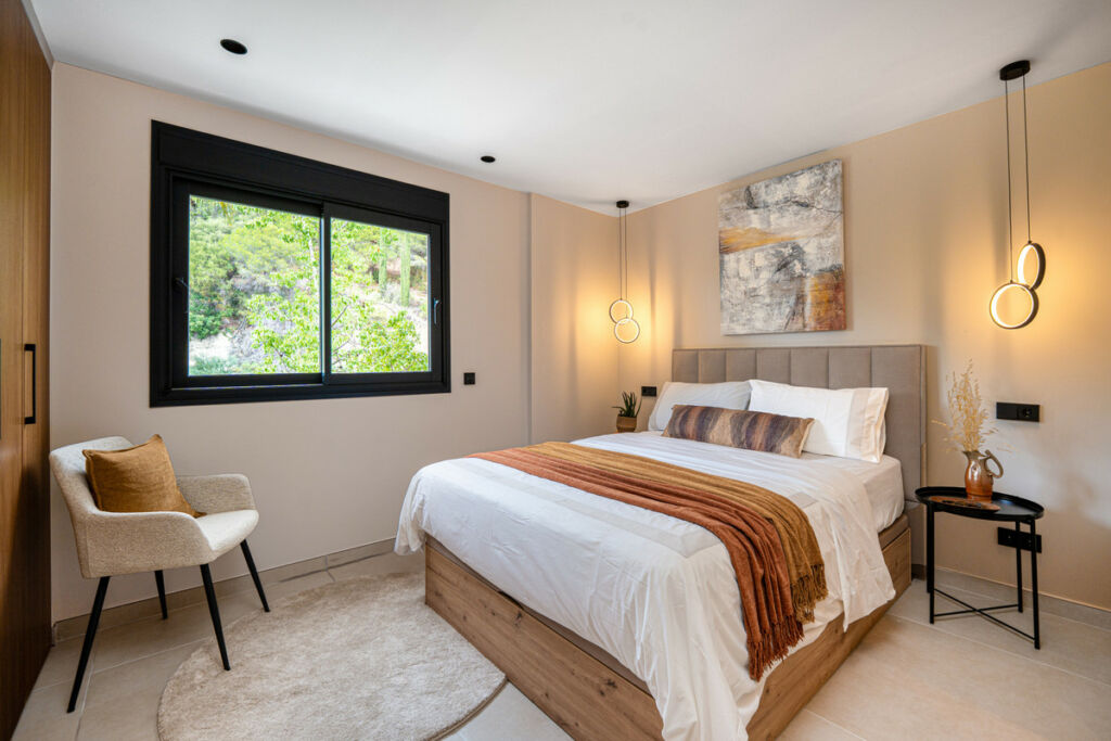 Middle Floor Apartment Marbella Málaga - image 3