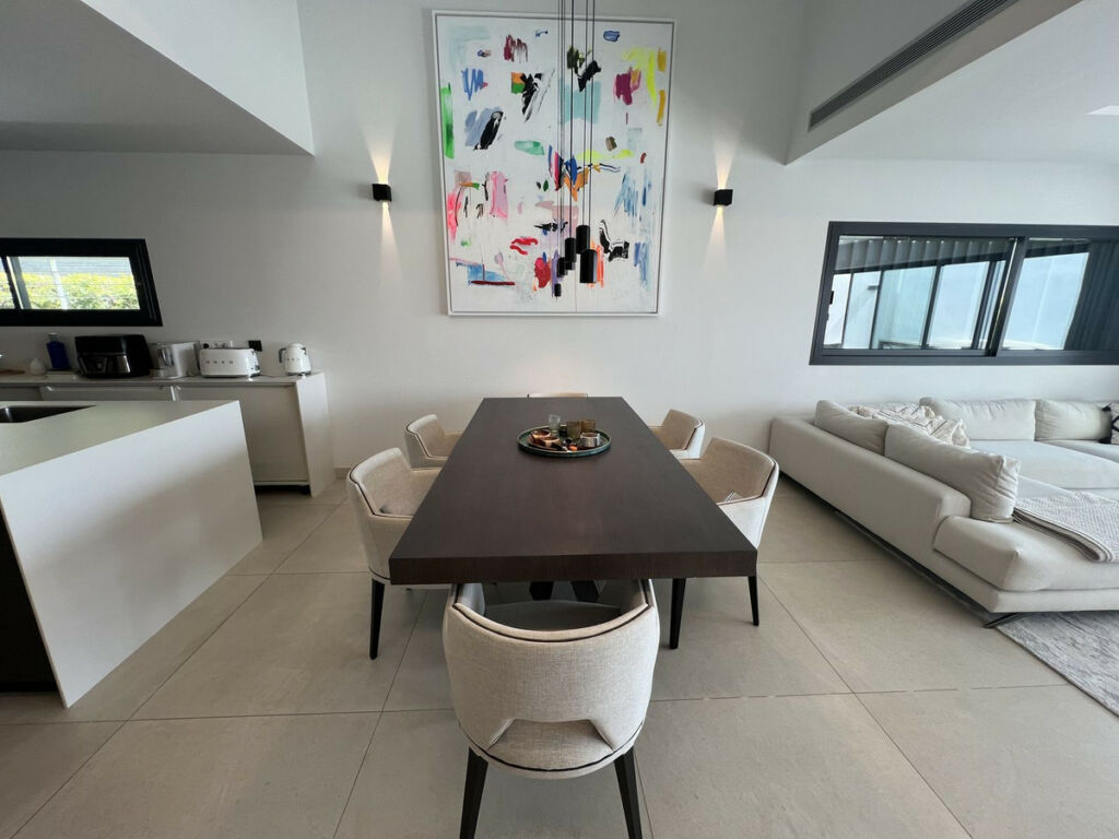 Townhouse Estepona Málaga - image 3