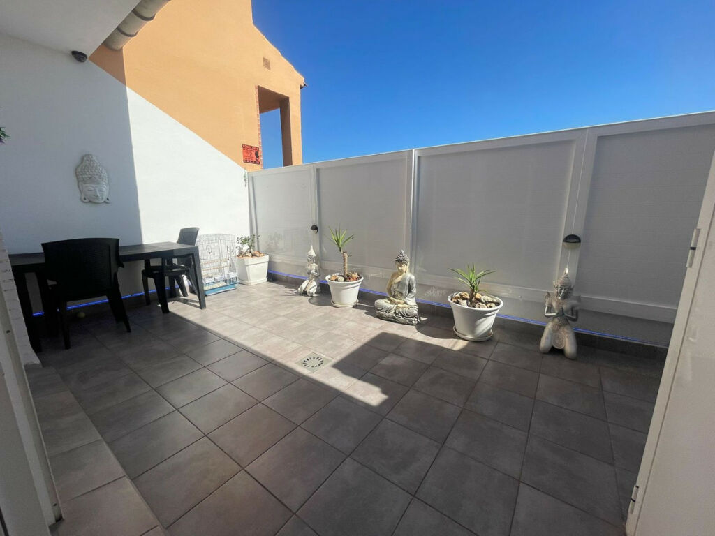 Penthouse Torrevieja Alicante - image 3