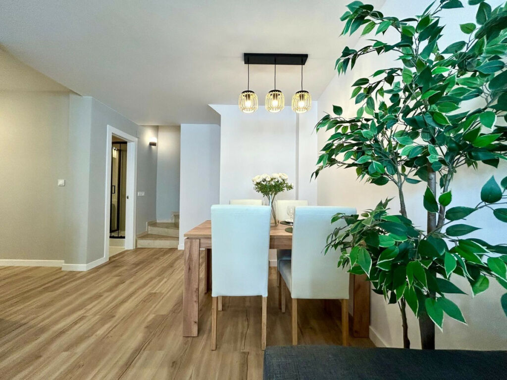 Townhouse Orihuela Alicante - image 3