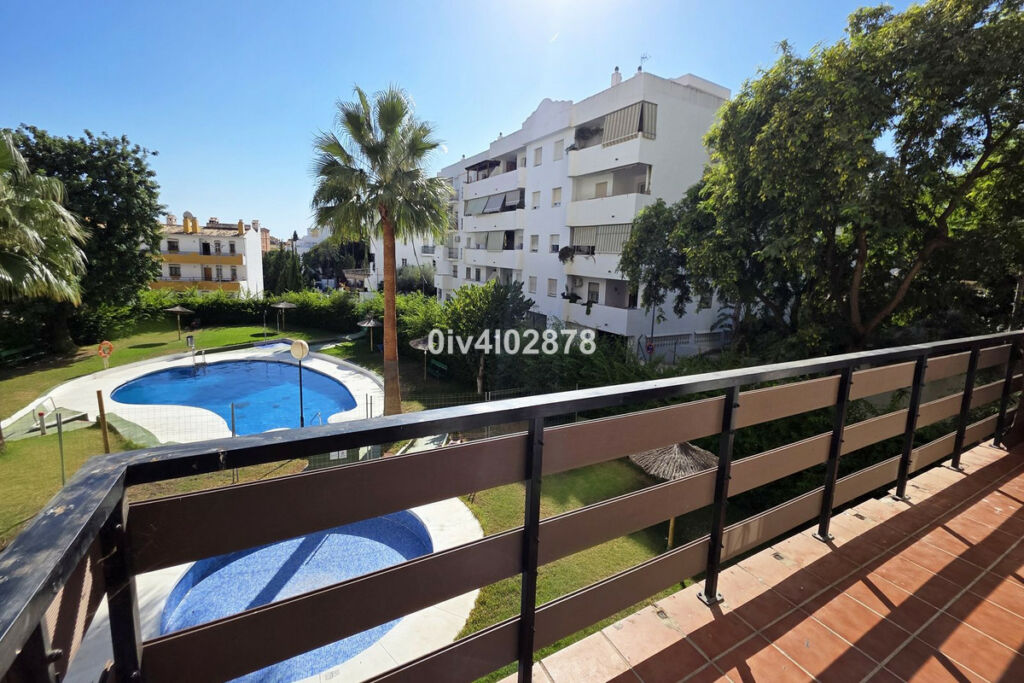 Ground Floor Apartment Benalmadena Costa Málaga - image 3