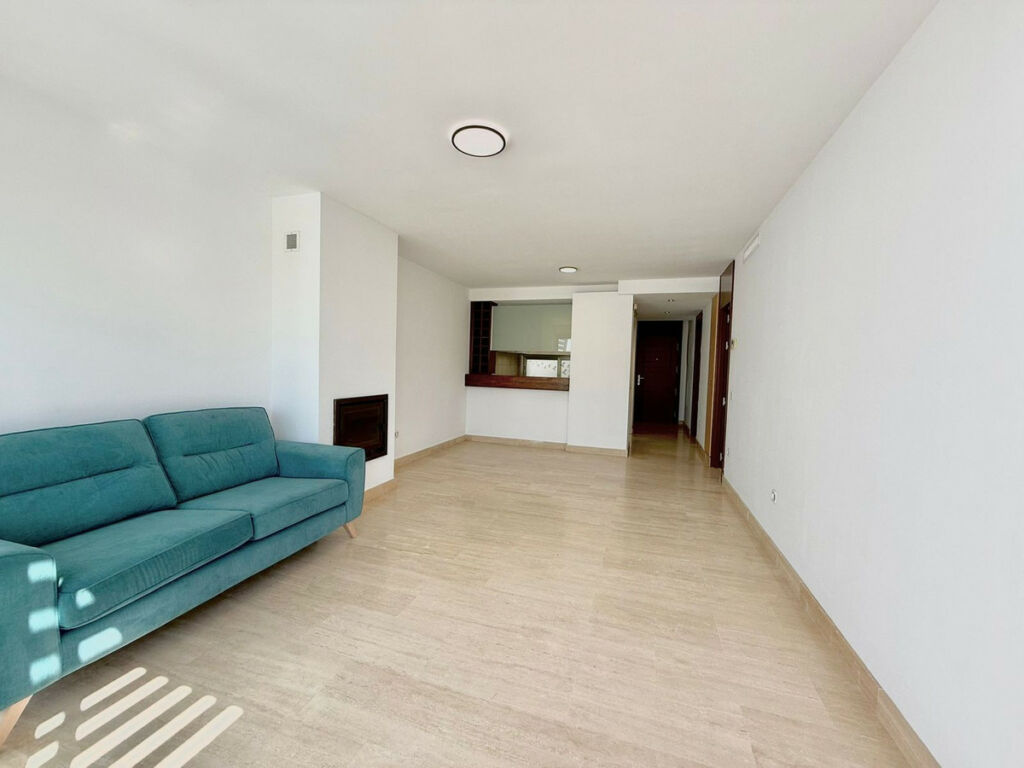 Ground Floor Apartment La Cala de Mijas Málaga - image 3