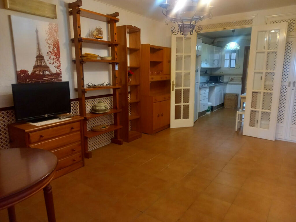 Ground Floor Apartment Estepona Málaga - image 3