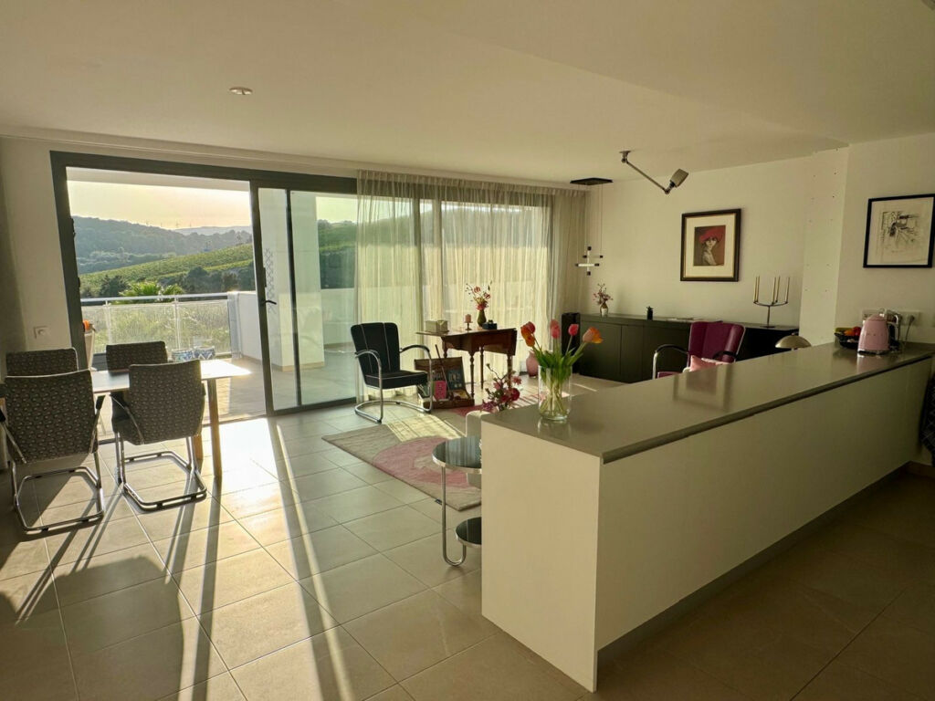 Penthouse Casares Málaga - image 3
