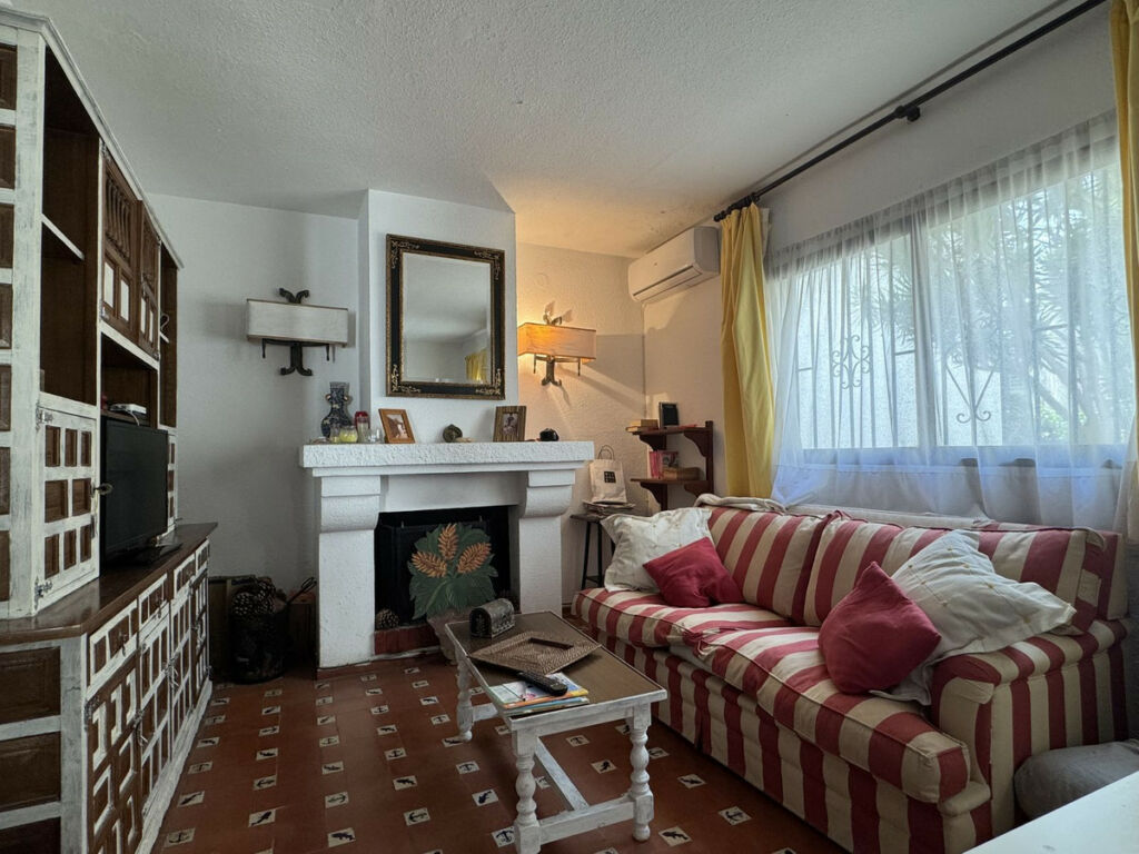 Ground Floor Apartment San Luis de Sabinillas Málaga - image 3