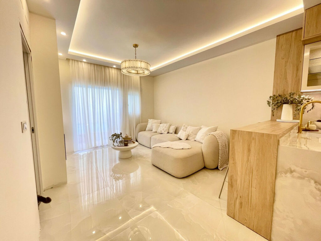 Semi-Detached House Fuengirola Málaga - image 3