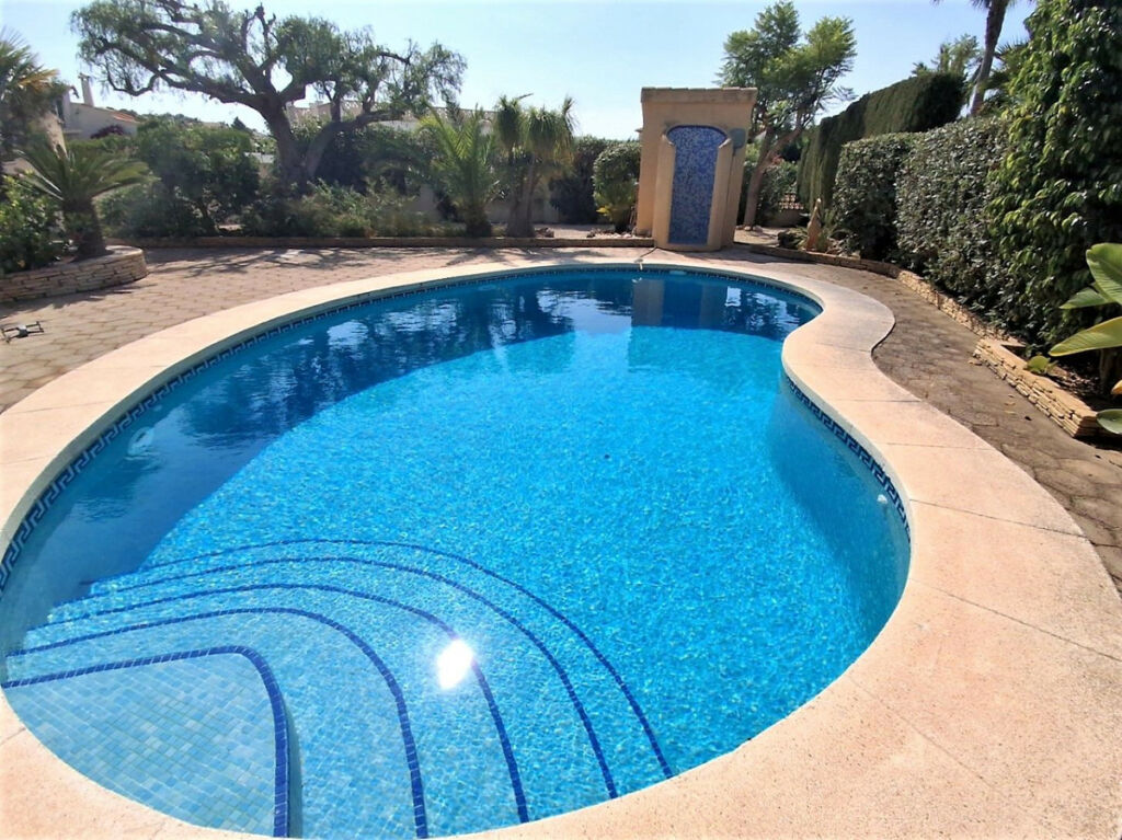Detached Villa Calpe Alicante - image 3
