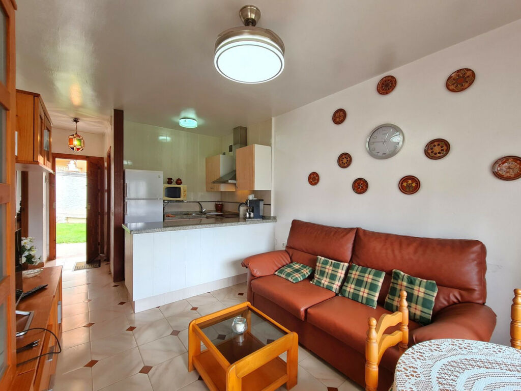 Ground Floor Apartment Manilva Málaga - image 3