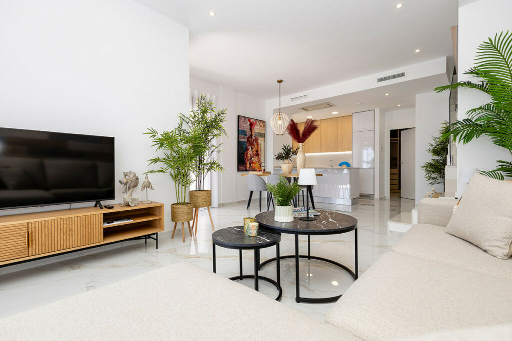 Detached Villa Polop Alicante - image 3