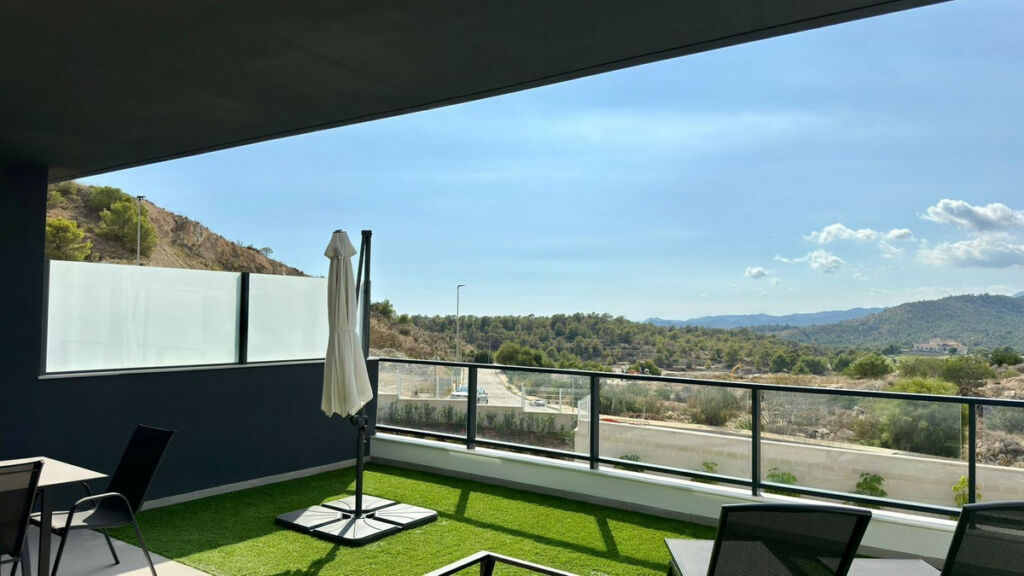 Bungalow Finestrat Alicante - image 3