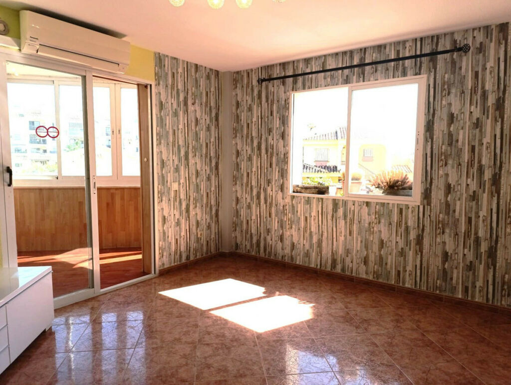 Ground Floor Apartment Riviera del Sol Málaga - image 3