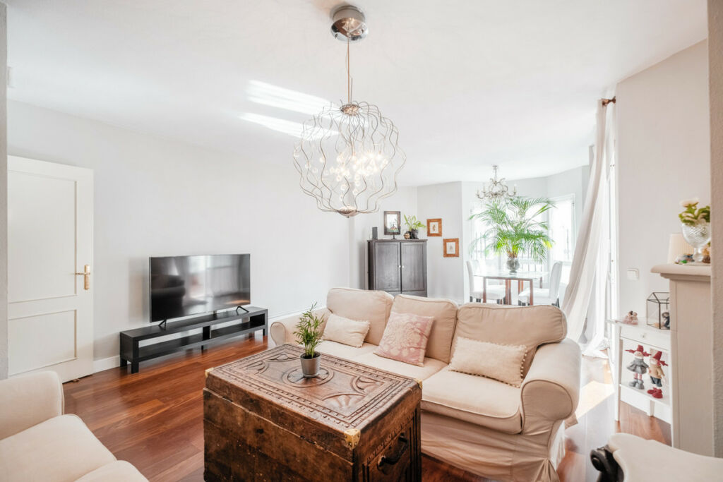 Penthouse Duplex Nueva Andalucía Málaga - image 3